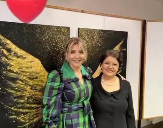 gül muratoğlu resim sergisi ankara moda dergi (16)