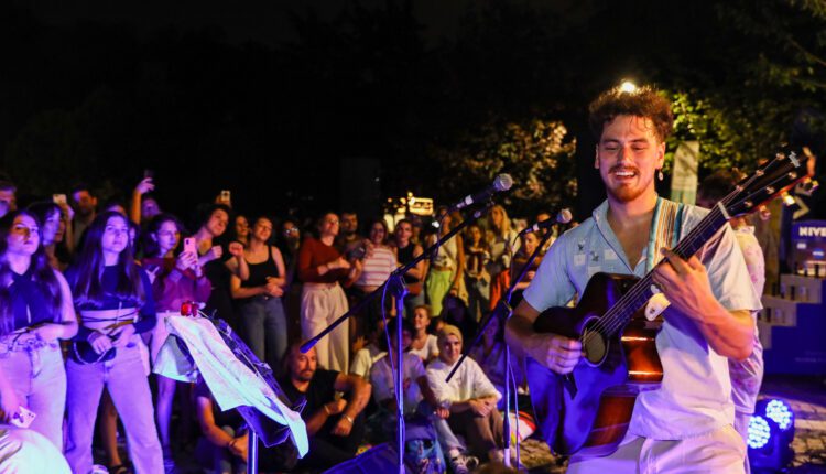 Evrencan Gündüz’ün akustik performansı