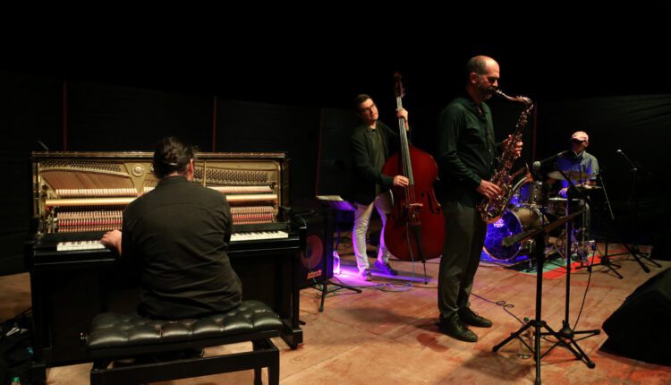 Love Jazz Quartet