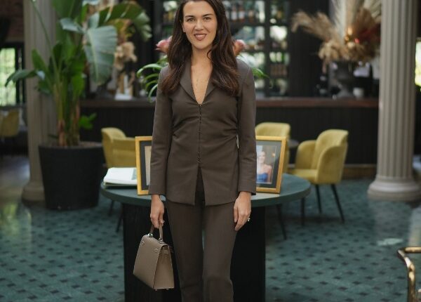 Lara Tuksal,
