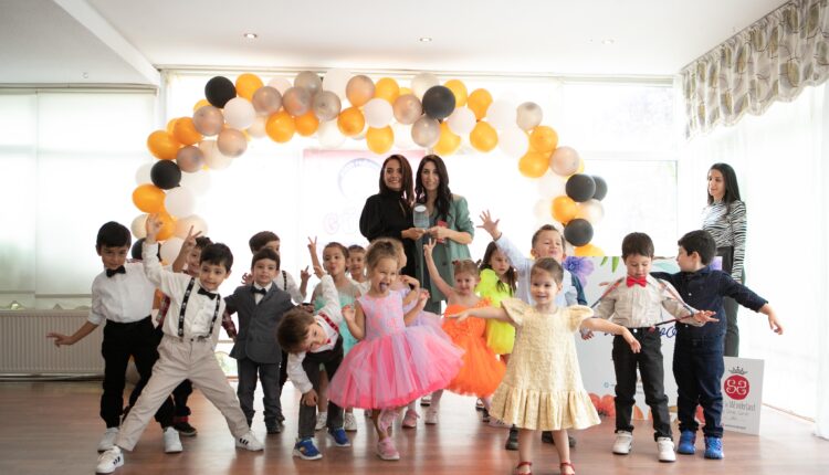 İlk Adım Moda Defilesi