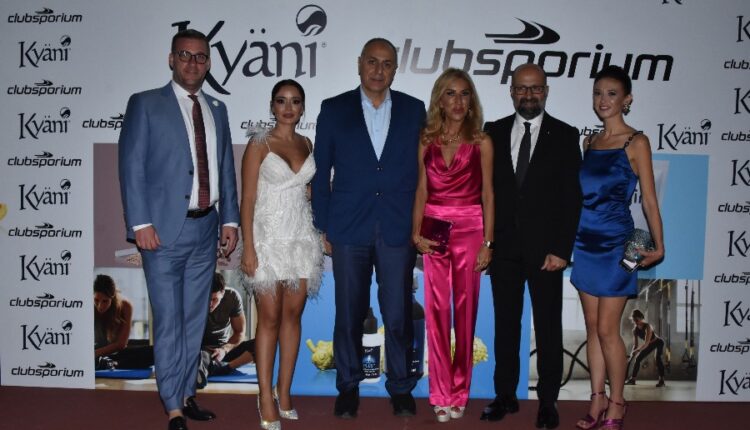 Geceye katılan ünlü konuklar