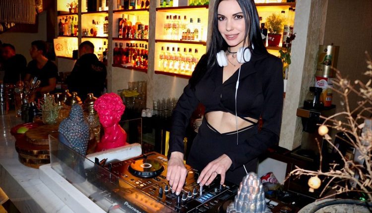 DJ MARI (2)