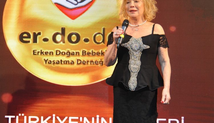 Tülay Özdemir