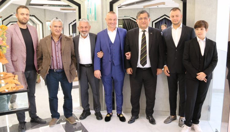 BAŞKAN VE DALGIÇ (4)