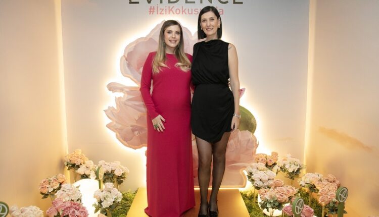 1706778124_Yves_Rocher_Tu__rkiye_Pazarlama_Direkto__ru___Gizem_U__rkmez_Karaman_ve_Eda_Ece_2