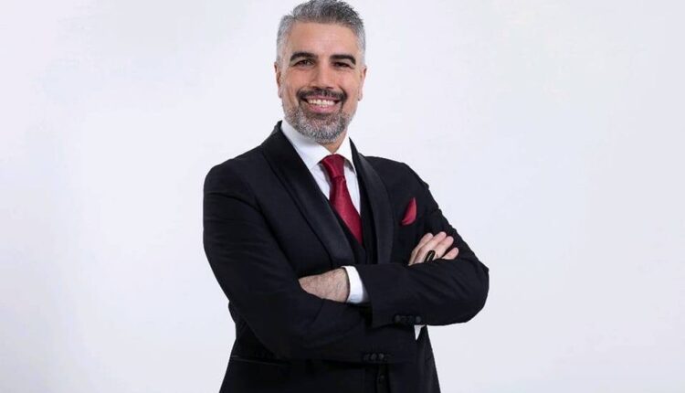 İshak Akbay