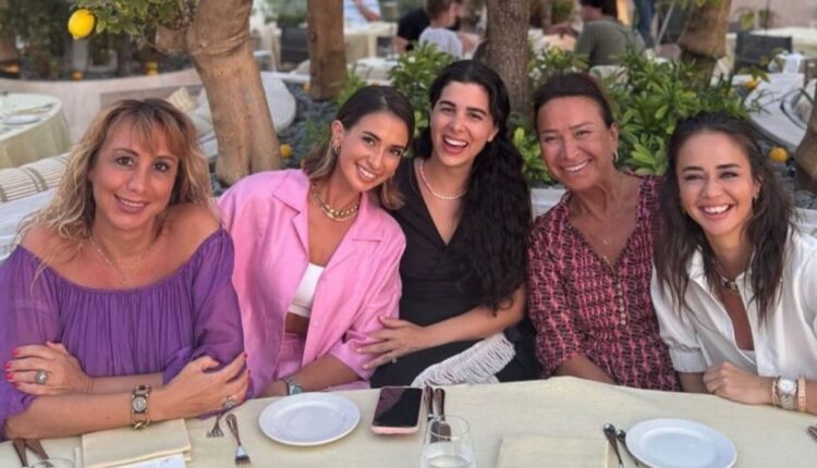 1722422900_Buse_Terim_Demet_Akba___Merve_Terim___etin