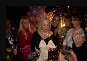 Canan Göztepe’ye 80. Yaş Sürprizi (2)