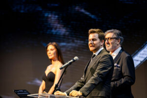 1779281260_ELIE_SAAB_X_DOGAN_4